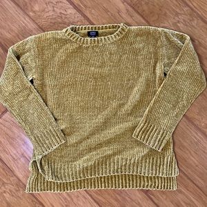Jones Sweater